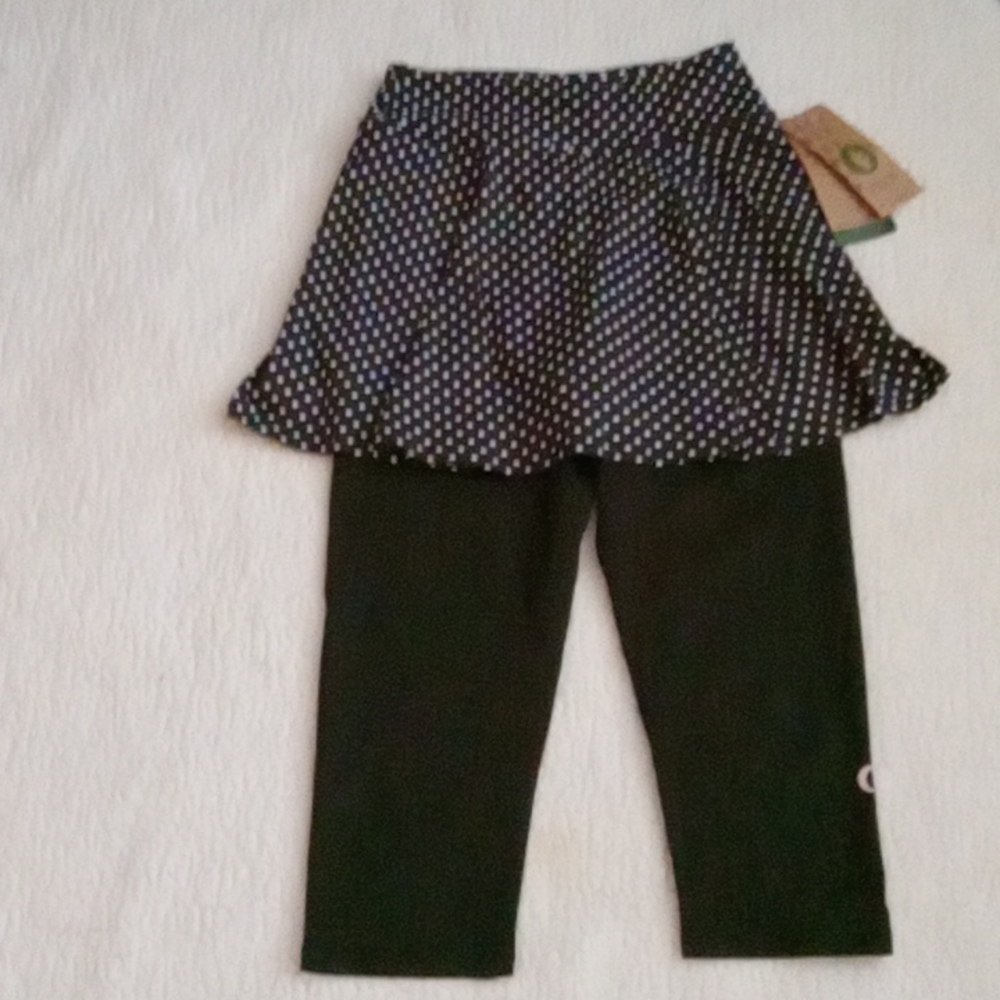 DONA JO Fitwear Best Skirted Capri With Smart Phone Pockets Blk/polkadot/sz 1.5